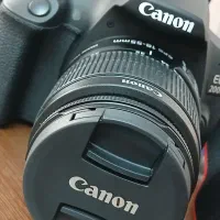 دوربین canon D2000