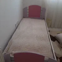 تخت یک نفره