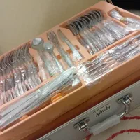 سرویس قاشق وچینی