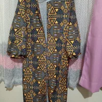 حراج  مانتو و لباس مجلسی  فقط 250.  300|لباس|تهران, مشیریه|دیوار