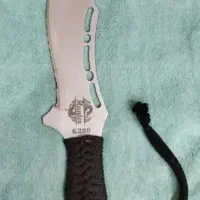 چند عدد چاقو مسافرتی