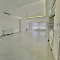 آپارتمان جنوبی طبقه ۵ در فرشته شمالی