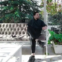 یه تیم احتیاج دارم