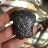 شهاب سنگ‌|کلکسیون اشیاء عتیقه|قیدار, |دیوار