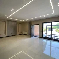 ویلا فول اپشن مدرن با استخر/سند تک برگ/بر جاده|فروش خانه و ویلا|رشت, شالکو|دیوار