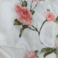 فروش تعدادی پارچه دوخته شده نیستن