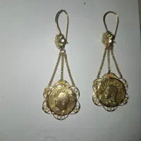 یک جفت گوشواره قدیمی با عکس محمد رضا شاه