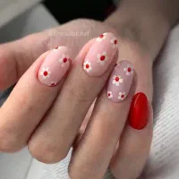 سالن تخصصی کاشت و آموزش ناخن