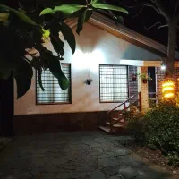 ویلا باغ ساحلی لوکس