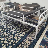 تخت بیمار تک شکن