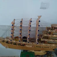 کشتی ومیزتلویزیون فروشی