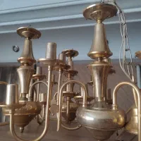 سه عدد لوستر طلایی رنگ