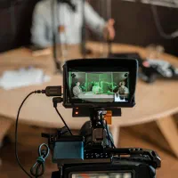 فیلمبردار و ادیتور - تولید محتوا حرفه ای