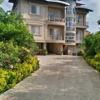 ویلای باغ کارن