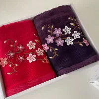 یک جفت حوله گلدوزی و گل برجسته سایز ۸۰*۴۰ نو