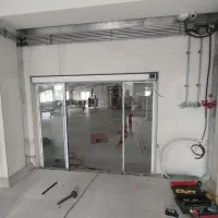 درب اتومات شیشه ای و پارتیشن بندی