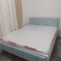 تختخواب دونفره فلزی  سه خط|تخت و سرویس خواب|مشهد, سیلو|دیوار