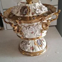 شکلات خوری در دار