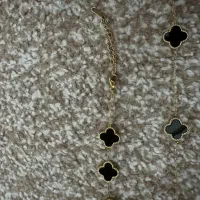 سرویس گردنبند و دستبند ونکلیف هرینگبون