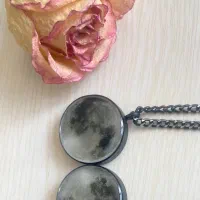 گردنبند ماه شبتاب