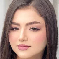 خدمات و اموزش ارایشگری دراموزشگاه رسمی