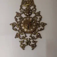 ساعت دیواری