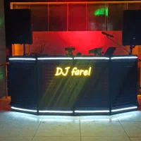 دیجی فارل(موسیقی زنده و دی جی)