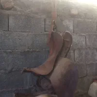 زین اسب چرم در حد نو