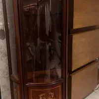 ویترین چوبی