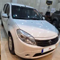 رنو  ساندرو   مدل۱۳۹۵   اتومات کارکرد۱۵۹|خودرو سواری و وانت|تهران, سعادتآباد|دیوار