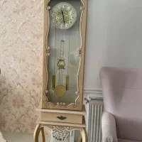 ساعت ایستاده