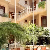 فرشته-چناران-آپارتمان-170-متری-بازسازی-شده
