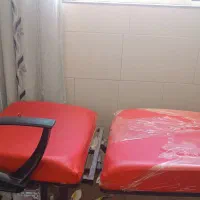 صندلی آرایشگاه در حد نو
