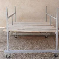 چهارپایه چرخ دار|ابزارآلات|کاشان, درب اصفهان|دیوار