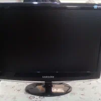 صفحه نمایش مانیتور سامسونگ در حد و سالم