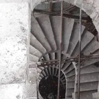 مشاوره طراحی واجرای انواع پله گرد بتنی|خدمات پیشه و مهارت|رشت, بیجارپس|دیوار