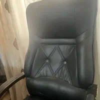 صندلی  بزرگ چرخدار اهرمی ارتفاع قابل تنظیم|مبلمان اداری|کرمانشاه, |دیوار