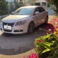 سوزوکی کیزاشی فول ۲۰۱۲