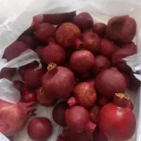 تزئینات یلدا بادکنک ظرف پاپ کورن وریش بابا انار