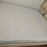 تخت دونفره چوبی جنس خوب|تخت و سرویس خواب|اردبیل, |دیوار