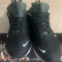 کفش خارجی|کیف، کفش، کمربند|باغستان, |دیوار