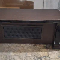 میز مدیریتی در حد نو