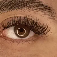 اجراء وآموزش اکستنشن مژه