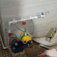 لوله کشی آب  نصب پمپ وتعمیرات لوازم برقی و گازی