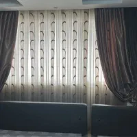 پرده حریر و ساتن با آستر پشت پرده و میل پرده متحرک