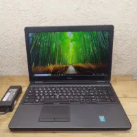 لپتاپ DELL با وسایل