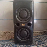 اسپبکر با سونی دو هم معاوضه میکنم