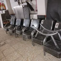 ۶ عدد صندلی انتظار یک عدد میز وسط نو