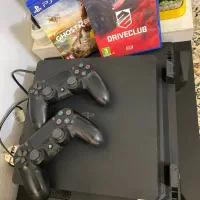 PS4 1T دو دسته بسیار کم کار در حد نو