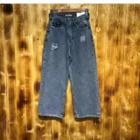 شلوار جین جنس عالی مارک zara قیمت مناسب